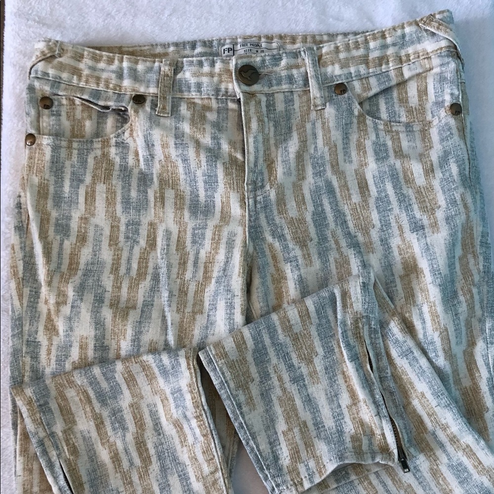 Free People Low Rise Jeans Sz 28 - Picture 1 of 6
